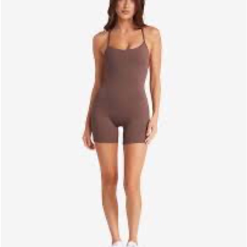 Crop Shop Boutique CSB athletic playsuit size Medium